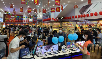 Hơn 6.500 đơn Samsung S22 series tại FPT Shop