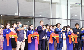 Tổng lãnh sự Anh khai trương cơ sở mới Đại học Greenwich Việt Nam