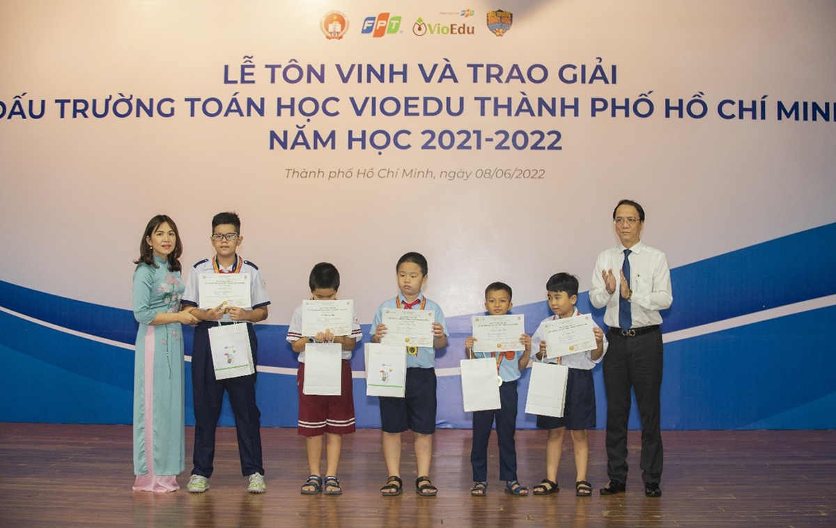 VioEdu tôn vinh và trao giải Đấu trường Toán học TP HCM