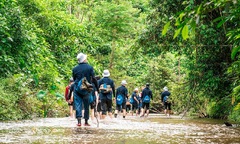 'Tuổi trẻ có được bao nhiêu nào'...