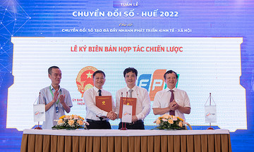 FPT ký kết hai thỏa thuận hợp tác thúc đẩy chuyển đổi số tỉnh Thừa Thiên Huế