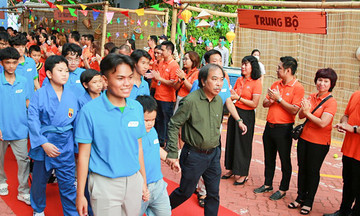 Thư nhà văn Nguyễn Quang Thiều gửi các em nhỏ Trường Hy Vọng