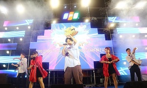 Nhà F Đà Nẵng mang STCo 'bốc lửa' đến lễ hội Ba Tư