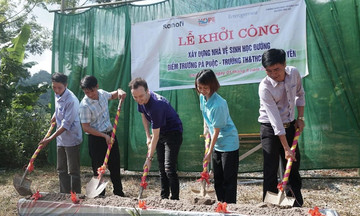 Quỹ nhà F xây dựng 20 nhà vệ sinh tại các trường học ở Sơn La