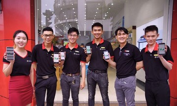 FPT Shop và Long Châu mở rộng chương trình 'Nhận lương linh hoạt qua ứng dụng Vui'
