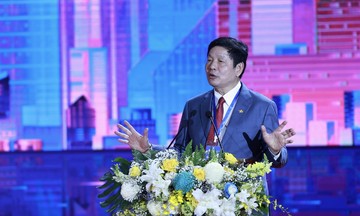Chủ tịch Trương Gia Bình: 'FPT ước mơ cùng Khánh Hòa thúc đẩy chuyển đổi số và phát triển xanh'