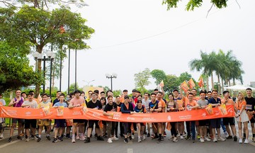 200 người Phần mềm Hà Nội cùng 'chạy đua' Happy Run