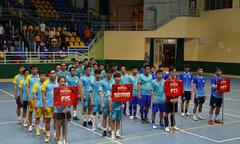 Các 'ông lớn' khởi đầu chật vật ở Futsal FPT HCM