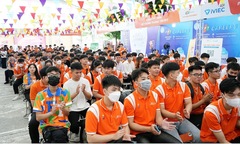Sinh viên FPT Polytechnic nhộn nhịp ‘Ngày hội sắc cam’
