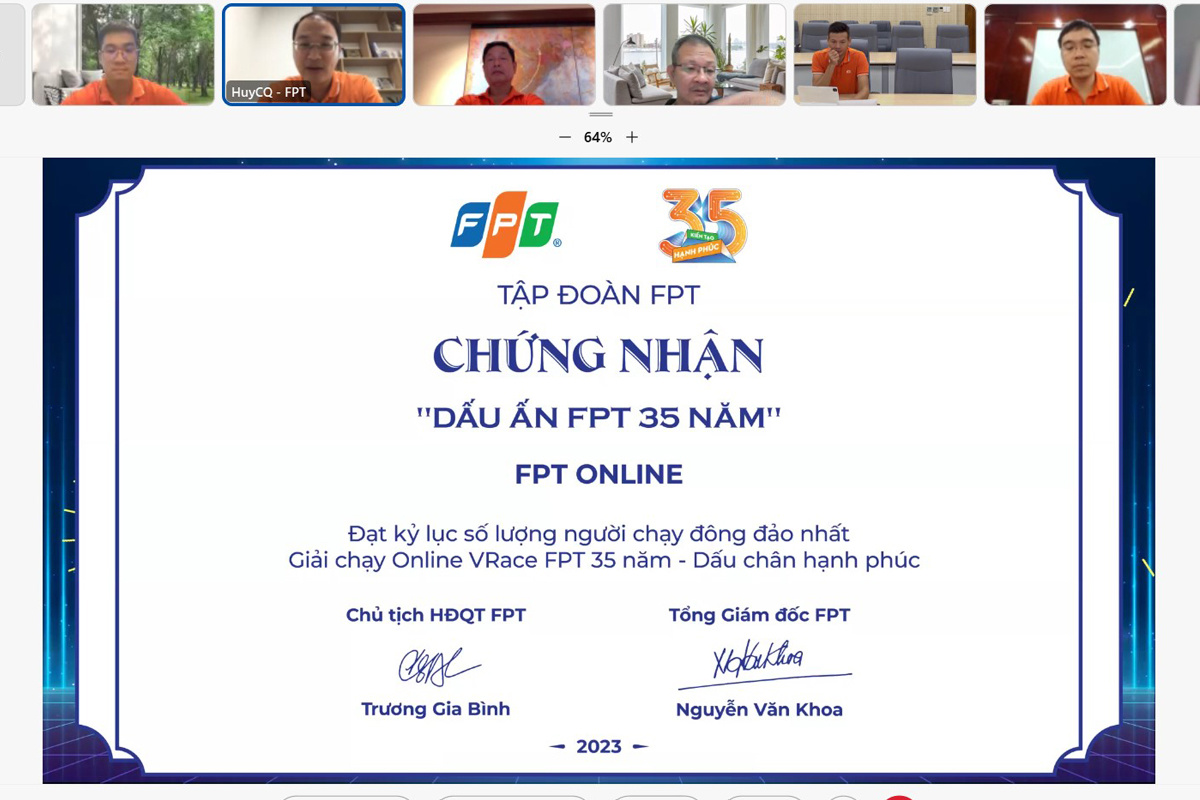 Fpt Retil FPT Online, FPT Retail được trao chứng nhận 'Dấu ấn FPT 35 năm'