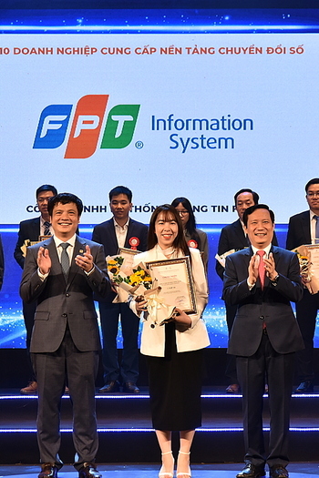 FPT giành 9 giải Top 10 doanh nghiệp CNTT Việt Nam 2023