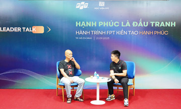 Anh Nguyễn Thành Nam mang câu chuyện 'đấu tranh để hạnh phúc' đến người FPT Sài Gòn