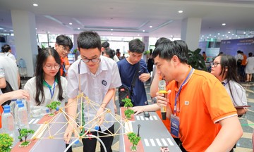 Ngày hội công nghệ lớn nhất FPT Schools cập bến Hà Nam