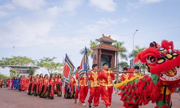 Đại học FPT Đà Nẵng tái hiện không gian văn hoá Tết xưa ngay tại sân trường