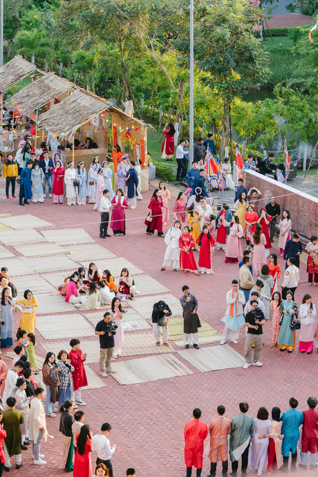 FPT Education Đà Nẵng tái hiện văn hoá cung đình trong Hội làng 2023