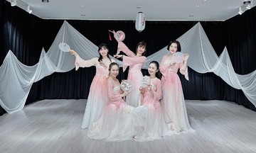 Câu lạc bộ Múa cổ điển Trung Hoa FPT IS: Đẹp dáng, khoẻ tinh thần