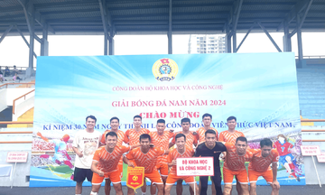 FPT ra quân 'bất bại' tại giải bóng đá Công đoàn Viên chức Việt Nam