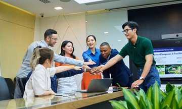FPT đạt bước tiến mới trong quá trình thúc đẩy ứng dụng siêu tự động hóa và AI