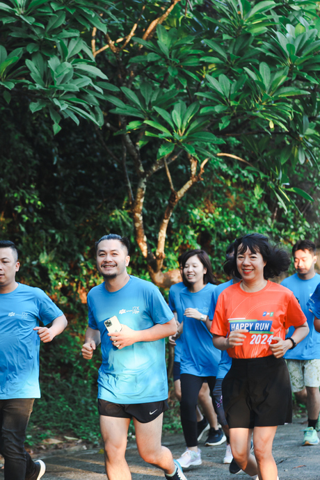 Dàn leader FPT tiếp sức chặng 3 'Nhịp đập trái tim'