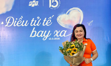 '15 năm ấy biết bao nhiêu tình'