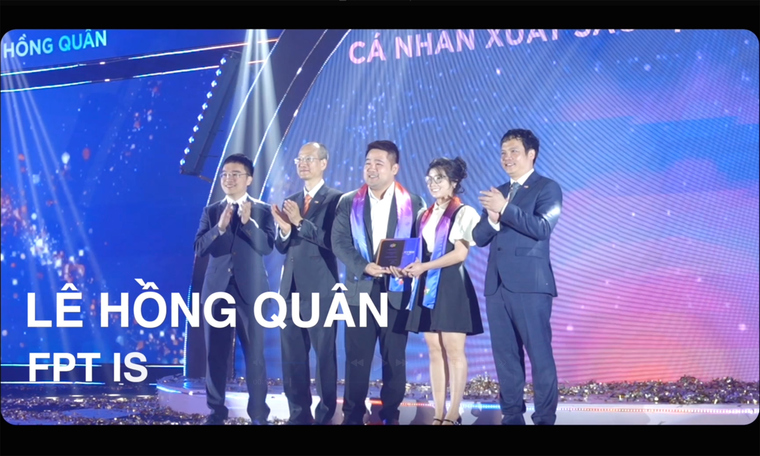 Trải nghiệm '10 năm có 1' của Top 100 FPT