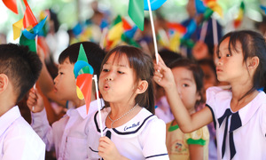 Tập thể dự án gửi trọn phần thưởng Sao Chiến công đến Quỹ Người FPT Vì cộng đồng