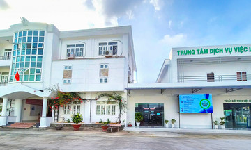 Trợ lý ảo của FPT hỗ trợ tỉnh Cà Mau giải đáp về bảo hiểm thất nghiệp và tìm việc làm