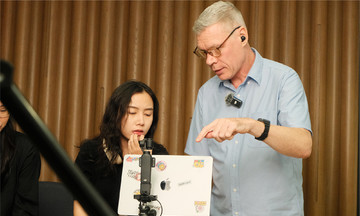 Chàng Tây leng keng OKR, kết nối năng lực thiết kế FPT với thế giới