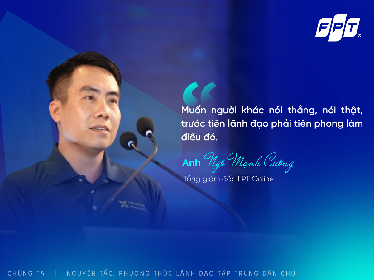 <p class="Normal" style="text-align:justify;"> Chia sẻ về cách áp dụng nguyên tắc, phương thức Lãnh đạo tập trung dân chủ trong công việc, anh Ngô Mạnh Cường cho biết bản thân luôn giữ một số nguyên tắc riêng để tạo môi trường cởi mở, khuyến khích mọi người nói thẳng, nói thật. Trước hết, người lãnh đạo phải dám thẳng thắn, trung thực và xử lý công việc trên tinh thần công tâm, tuyệt đối tránh cảm tính. Anh cũng chú trọng cách truyền đạt sao cho dễ hiểu, rõ ràng, tôn trọng ý kiến của từng cá nhân, không chỉ trích trước tập thể. Đặc biệt, việc gặp gỡ trao đổi 1:1 với nhân viên giúp các bạn tự tin hơn khi chia sẻ những vấn đề còn băn khoăn.</p> <p class="Normal" style="text-align:justify;"> Trong các cuộc họp, anh Cường luôn lắng nghe từ nhiều phía để đảm bảo tính khách quan và minh bạch trong ra quyết định. Nhờ duy trì những nguyên tắc đó, anh nhận thấy đội ngũ cấp dưới dần hình thành thói quen trao đổi thẳng thắn, tạo nên không khí làm việc gần gũi và giúp giải quyết các vấn đề một cách nhanh chóng, hiệu quả hơn.</p>