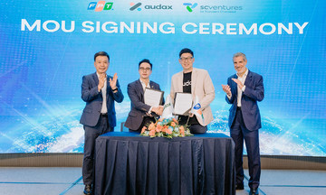 FPT và công ty do Standard Chartered đầu tư ký hợp tác quy mô 100 triệu USD trong 3 năm