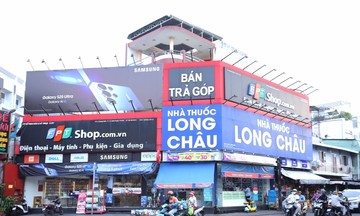 Bán lẻ FPT thăng hoa: Long Châu chủ động chặn hàng giả, FPT Shop lấn sân dịch vụ tài chính