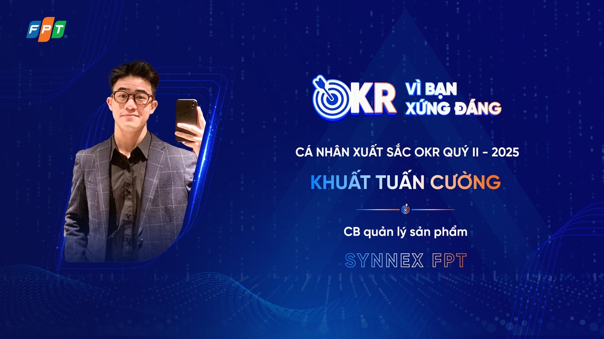 <p class="Normal" style="text-align:justify;"> Giữa bối cảnh thị trường cạnh tranh khốc liệt, mục tiêu của <strong>Khuất Tuấn Cường - Cán bộ Quản lý sản phẩm, Synnex FPT</strong> là đưa đơn vị này trở thành nhà phân phối số 1 về Dell Commercial và Server. Tăng trưởng 50% doanh số so với quý II/2024 là thách thức lớn.</p> <p class="Normal" style="text-align:justify;"> Bằng cách sát cánh cùng hãng và đại lý, chủ động tìm khách hàng mới và sáng tạo trong tối ưu công việc, Cường vượt lên ngoạn mục: doanh số Dell Commercial quý II/2025 tăng 144% so với cùng kỳ năm trước; sản lượng server tăng 50%, thị phần Dell đạt đúng mục tiêu đề ra. Quản lý trực tiếp của Cường đánh giá cao tinh thần dám nhận nhiệm vụ và sự chủ động của anh khi giữ vững thị phần và trở thành điểm tựa cho đội ngũ.</p>
