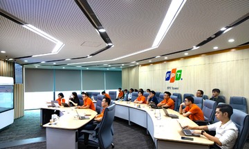 Bùng nổ công nghệ ‘Make in FPT’ tại iKhiến số 7