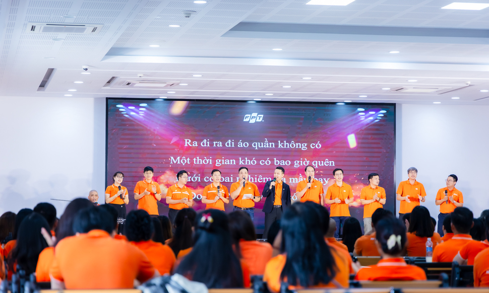 Thăng hoa tinh thần STCo trong sinh nhật FPT 37 tại Gia Lai