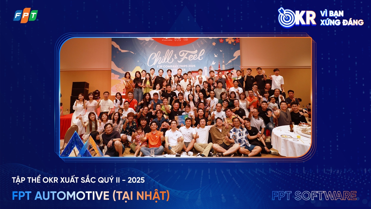 <p class="Normal" style="text-align:justify;"> Trong bối cảnh thị trường toàn cầu biến động mạnh bởi chính sách thuế quan và thay đổi chuỗi cung ứng, nhưng <strong>FPT Automotive tại Nhật Bản</strong> vẫn đạt mức tăng trưởng 42% về số khách hàng quan trọng, tuyển dụng thành công các chuyên gia CoE &lpar;Center of Excellence&rpar;/CoG &lpar;Center of Gravity&rpar; và mở ra hơn 20 cơ hội kinh doanh mới.</p> <p class="Normal" style="text-align:justify;"> Để có được thành quả trên, ngoài việc đẩy mạnh các hợp tác đã có sẵn, đơn vị tập trung vào việc trở thành đối tác hàng đầu của các nhà sản xuất OEM, cũng như các nhà cung cấp thiết bị, phần mềm cho xe ô tô bằng một số hoạt động mới như Cyber Security &lpar;an ninh mạng&rpar;, ADAS &lpar;hệ thống hỗ trợ người lái nâng cao&rpar;, AI… Việc kết hợp với các nền tảng AI có sẵn đến từ FPT và các “ông lớn” trong ngành như Microsoft hay Amazon cũng là động lực chính giúp FPT Automotive tăng tốc nhanh hơn trên con đường cải tiến bản thân, đưa thêm nhiều dịch vụ mới để đồng hành với khách hàng của mình, qua đó duy trì tăng trưởng bền vững trong môi trường đầy biến động.</p>