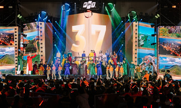 Sân khấu FPT 37 bùng nhiệt: Khi thể thao cùng nghệ thuật lên ngôi