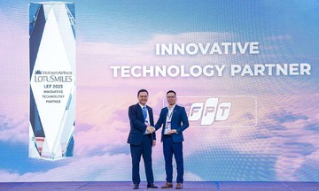 FPT là đối tác đầu tiên được Vietnam Airlines vinh danh mảng Công nghệ Sáng tạo