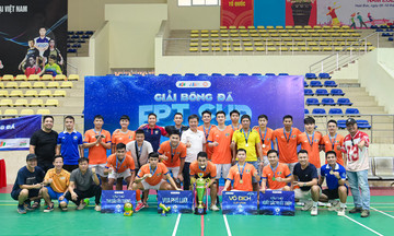 Nhà Viễn thông Vô địch FPT Cup 13/9