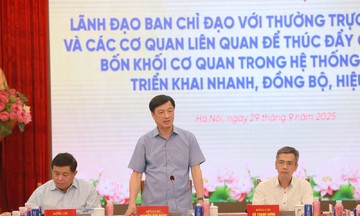 Thúc đẩy chuyển đổi số đồng bộ trong hệ thống chính trị