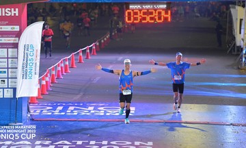Siêu ưu đãi 40% giá vé cho người FPT khi đăng ký giải chạy VnExpress Marathon Hanoi Midnight 2025