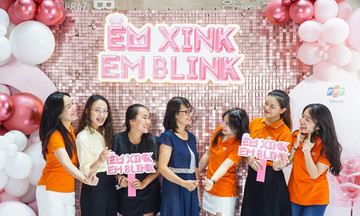 Nhà FPT rực rỡ sắc màu tri ân phái đẹp 20/10