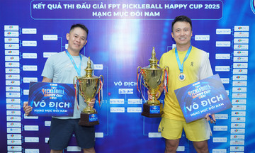 Viễn thông cùng Giáo dục đoạt cúp Vàng FPT Pickleball Happy Cup 2025