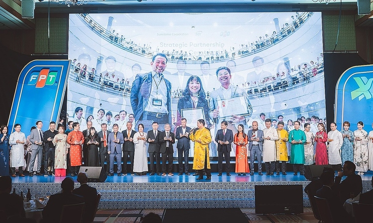 FPT Nhật Bản đón tuổi 20 bằng 'lễ thành nhân' đặc biệt