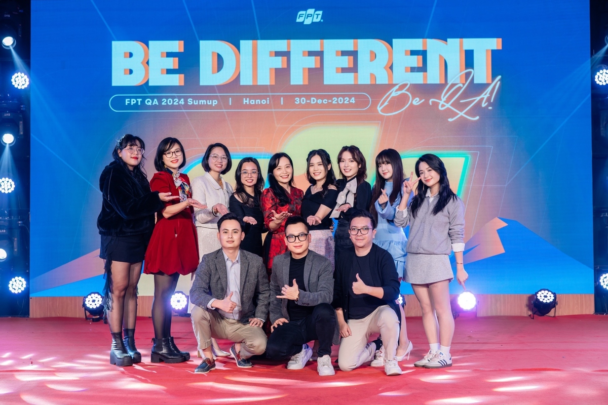 <p class="Normal" style="text-align:justify;"> Đối với Linh, làm QA không phải chỉ để kiểm tra lỗi - đó là công việc đòi hỏi tư duy cải tiến liên tục. Vì vậy, bài học quan trọng nhất cô rút ra chính là: “Muốn phát triển, hãy luôn tìm cơ hội cải tiến và khắc phục. Đừng để bản thân dậm chân tại chỗ”.</p> <p class="Normal" style="text-align:justify;"> Trong công việc, dù tốc độ hay sáng tạo đều quan trọng, Linh vẫn luôn ưu tiên chất lượng lên hàng đầu. Công việc của một QA đòi hỏi sự chỉn chu, tỉ mỉ và trách nhiệm, bởi chỉ khi sản phẩm đạt chất lượng cao mới có thể vận hành ổn định và bền vững.</p>