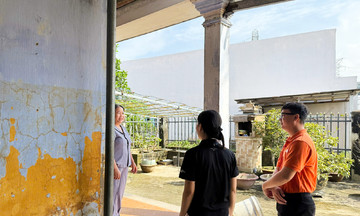 Quỹ '1 ngày lương' bền bỉ sẻ chia cùng gia đình người FPT tái thiết sau lũ