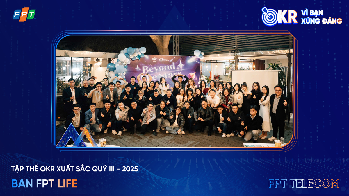 <p class="Normal"> Trong quý III, <strong>Ban FPT Life &lpar;FLI&rpar; thuộc nhà Viễn thông</strong> đặt mục tiêu tìm kiếm trụ cột tăng trưởng mới cho mảng camera, chuyển dịch từ mô hình kinh doanh phần cứng sang thiết kế và cấp phép phần mềm. OKR của đơn vị tập trung vào việc ký hợp đồng bán FPT Camera Agent &lpar;FCA&rpar; cho một khách hàng và hoàn tất hợp tác với một đơn vị bảo hiểm để xây dựng dịch vụ gia tăng.</p> <p class="Normal"> Sau 9 tháng kiên trì đồng hành cùng khách hàng chiến lược trong ngành sản xuất, kinh doanh các sản phẩm chiếu sáng, team đã không chỉ ký được một, mà là hai mẫu camera dùng phần mềm do FPT thiết kế, với tổng doanh thu ban đầu hàng tỷ đồng và ký hợp tác license &lpar;bản quyền&rpar; cho camera trong vòng ba năm, mở ra nguồn thu định kỳ lâu dài. Song song, các buổi workshop 3 bên giữa nhà Viễn thông, đối tác bảo hiểm và đại lý phân phối giúp hoàn thiện sản phẩm bảo hiểm tài sản cho khách hàng camera, tiến độ đàm phán đã gần như hoàn tất. Thành công này định vị FPT Camera là đơn vị “Design House” tiên phong tại Việt Nam, tạo lợi thế cạnh tranh khác biệt so với các nhà cung cấp chỉ bán thiết bị.</p>