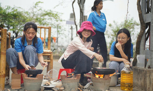 ‘Cô Phương y tế’ và liệu pháp chữa lành bằng yêu thương