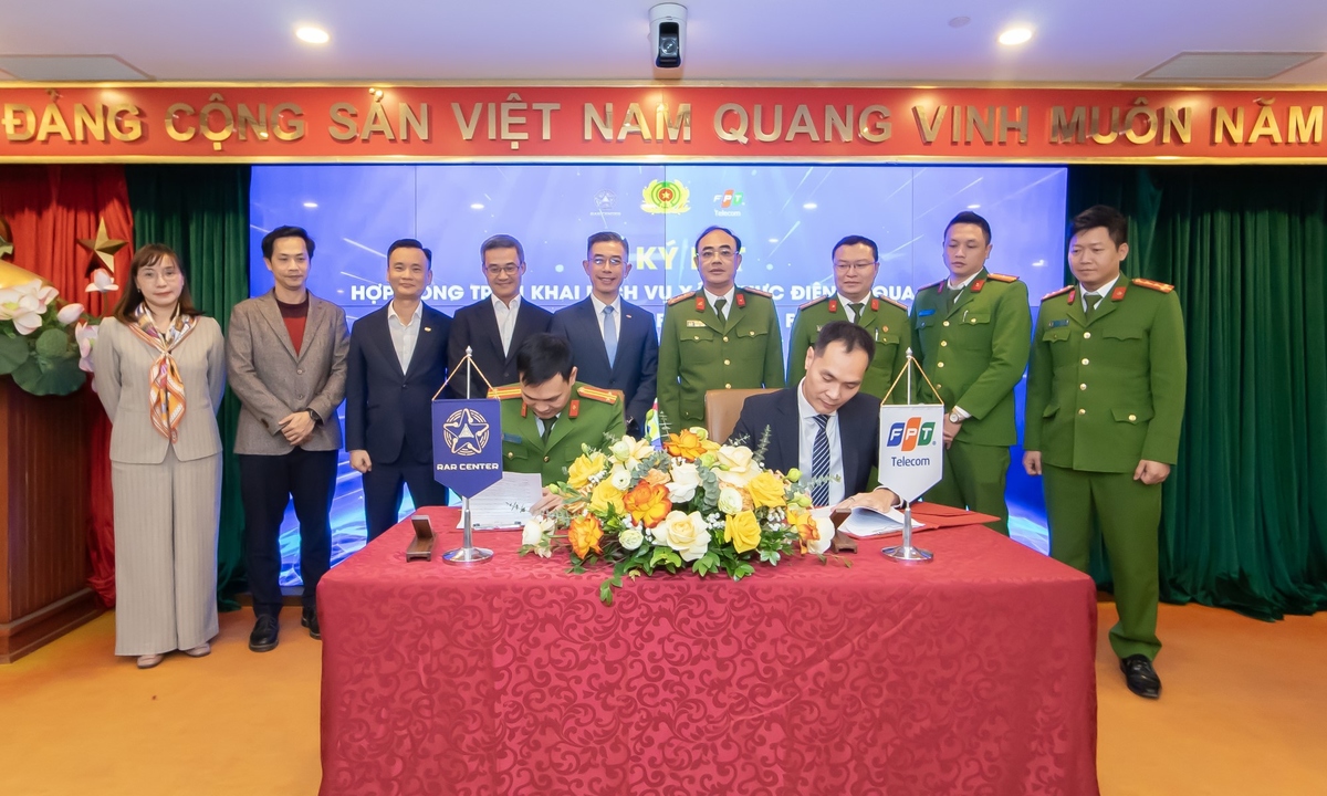 Viễn thông FPT ký hợp tác cùng Bộ Công an, tích hợp VNeID trên hệ sinh thái số nhà F