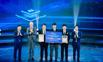 Thành viên FPT cùng đồng đội ‘ẵm’ giải thưởng 1 triệu USD, lên ngôi Quán quân AI Thực Chiến mùa đầu tiên