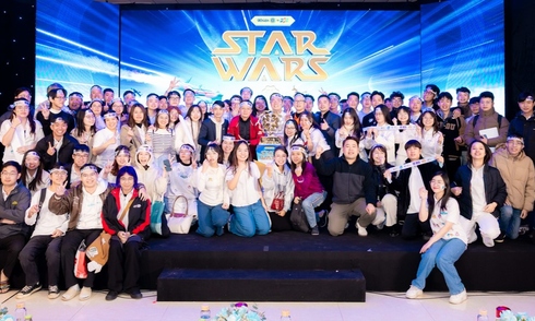 Nhìn lại Chung kết iKhiến 2025: Hành trình chạm đỉnh sáng tạo của người FPT